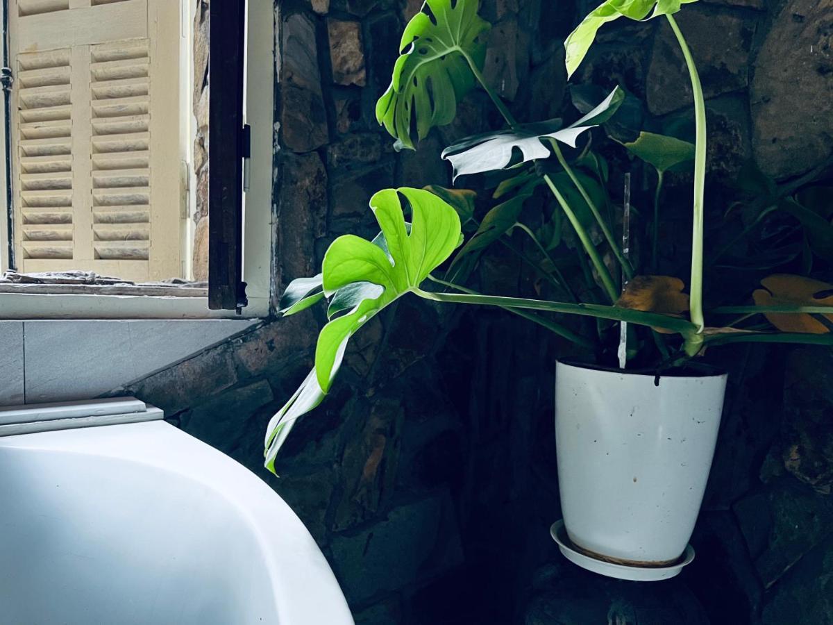 The First Ba Trieu Ha Noi Bed and Breakfast Ανόι Εξωτερικό φωτογραφία