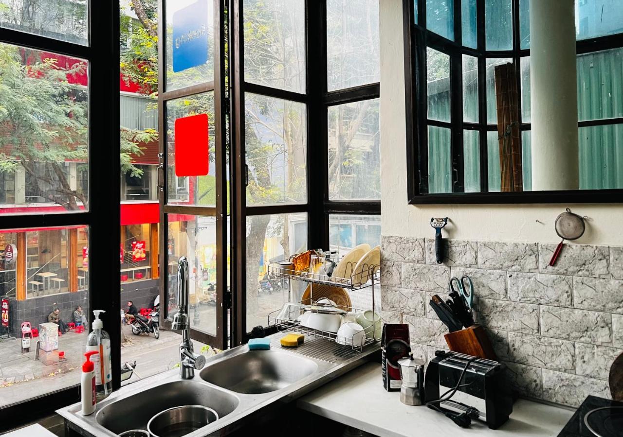 The First Ba Trieu Ha Noi Bed and Breakfast Ανόι Εξωτερικό φωτογραφία